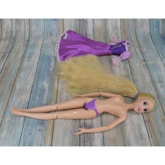 RARE Disney Store Tangled Rapunzel 16" Singing Doll 🎵When Will My Life Begin🎵 - Picture 10 of 12